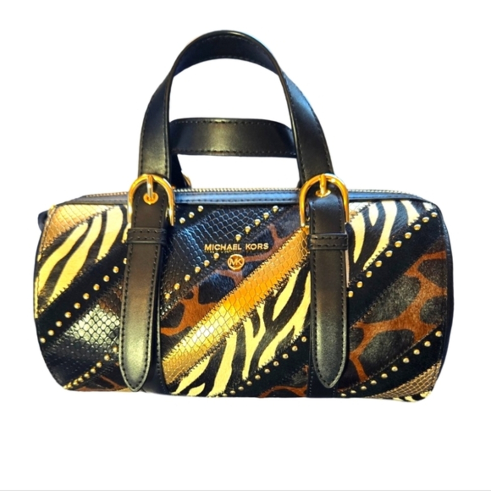 Michael Kors Stanton medium barrelcrossbody bag w/dust bag